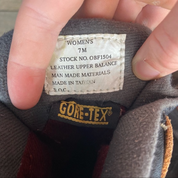 L.L. Bean knifes edge goretex waterproof boots - Picture 8 of 8